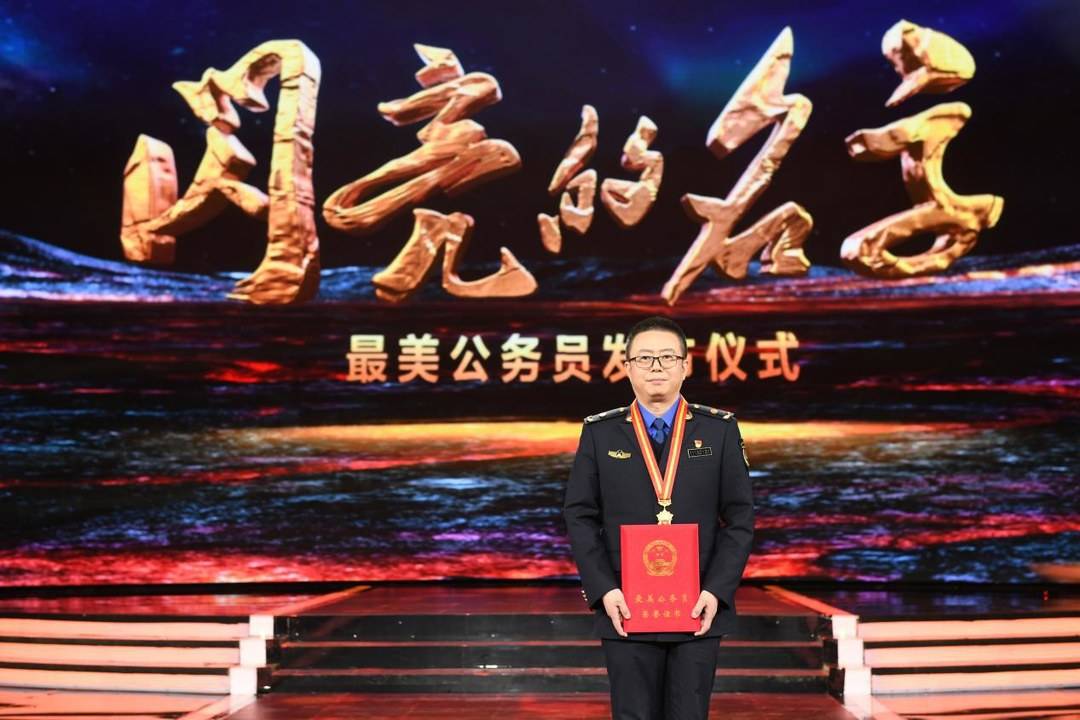 百姓健康的好管家潘凌壮湖北省武汉市硚口区卫生健康